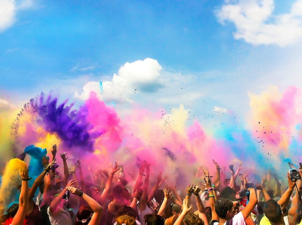Ý nghĩa từng màu sắc ở lễ hội Holi 